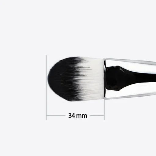 esum - T45 - Large Foundation Brush