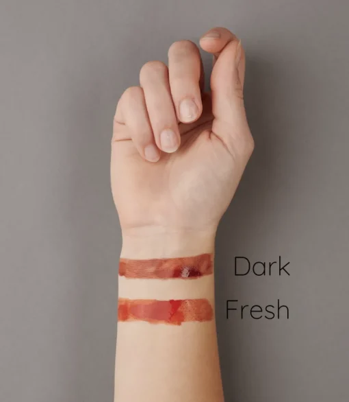 Skin Illustrator Fleet St. Drying Blood Fresh