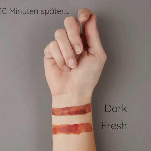 Skin Illustrator Fleet St. Drying Blood Fresh